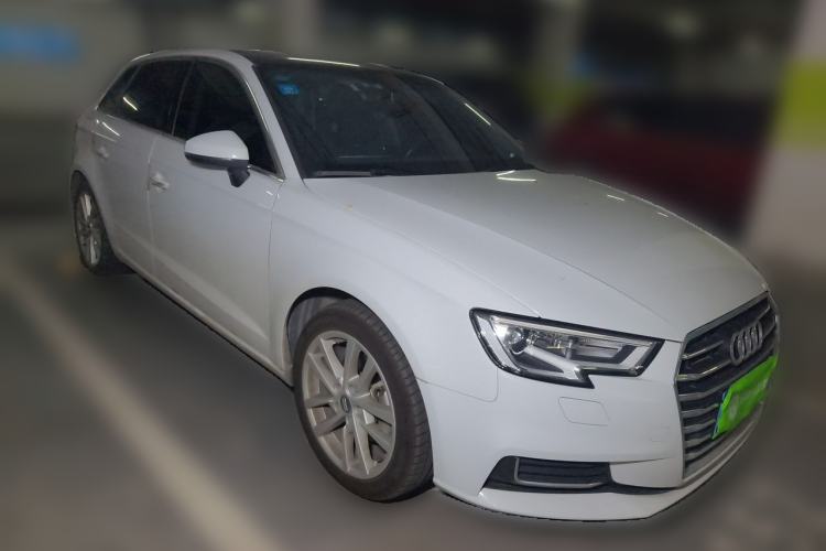 Used Audi A3 2020 Sportback 35 TFSI Ambition China VI Front Right 45 Deg