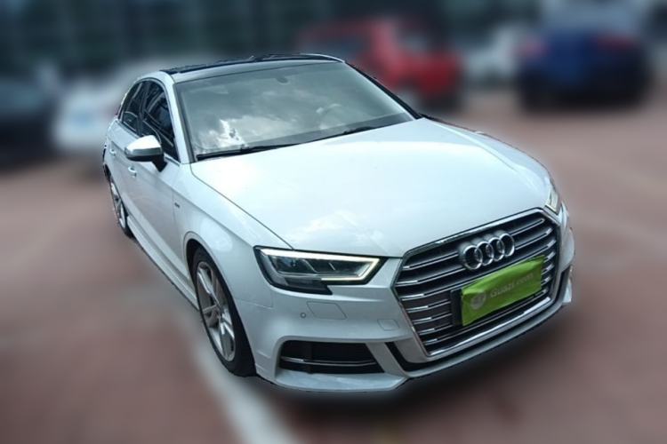 Used Audi A3 2020 Limousine 35 TFSI Fashion Edition China VI Emission Standard Front Right 45 Deg