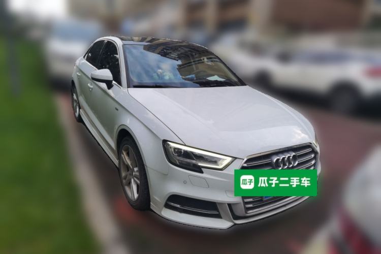 Used Audi A3 2020 Limousine 35 TFSI Fashion Edition China VI Emission Standard Front Right 45 Deg