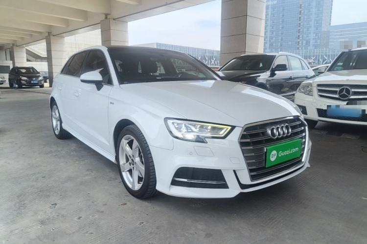 Used Audi A3 2020 Sportback 35 TFSI Fashion Edition China VI Emission Standard Front Right 45 Deg