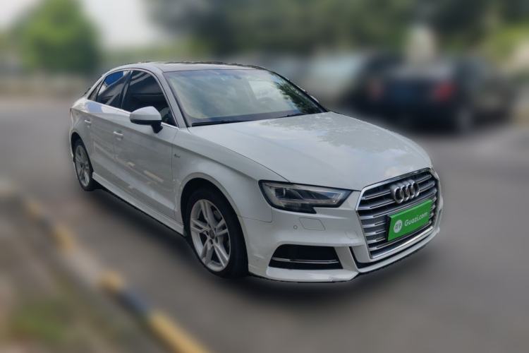 Used Audi A3 2020 Limousine 35 TFSI Fashion Edition China VI Emission Standard Front Right 45 Deg