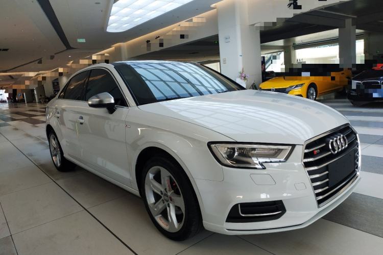 Used Audi A3 2020 Restyled Limousine 35 TFSI Ambition Version China VI Front Right 45 Deg
