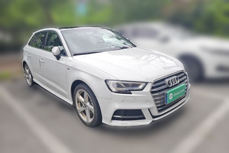 Used Audi A3 2020 Sportback 35 TFSI Fashion Edition China VI Emission Standard Front Right 45 Deg