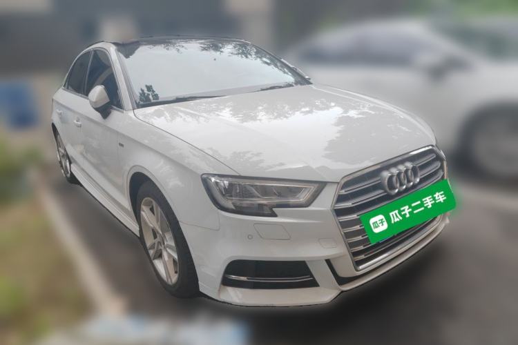 Used Audi A3 2020 Limousine 35 TFSI Fashion Edition China VI Emission Standard Front Right 45 Deg