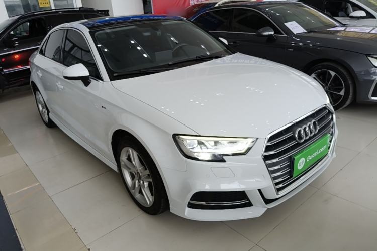 Used Audi A3 2020 Limousine 35 TFSI Fashion Edition China VI Emission Standard Front Right 45 Deg