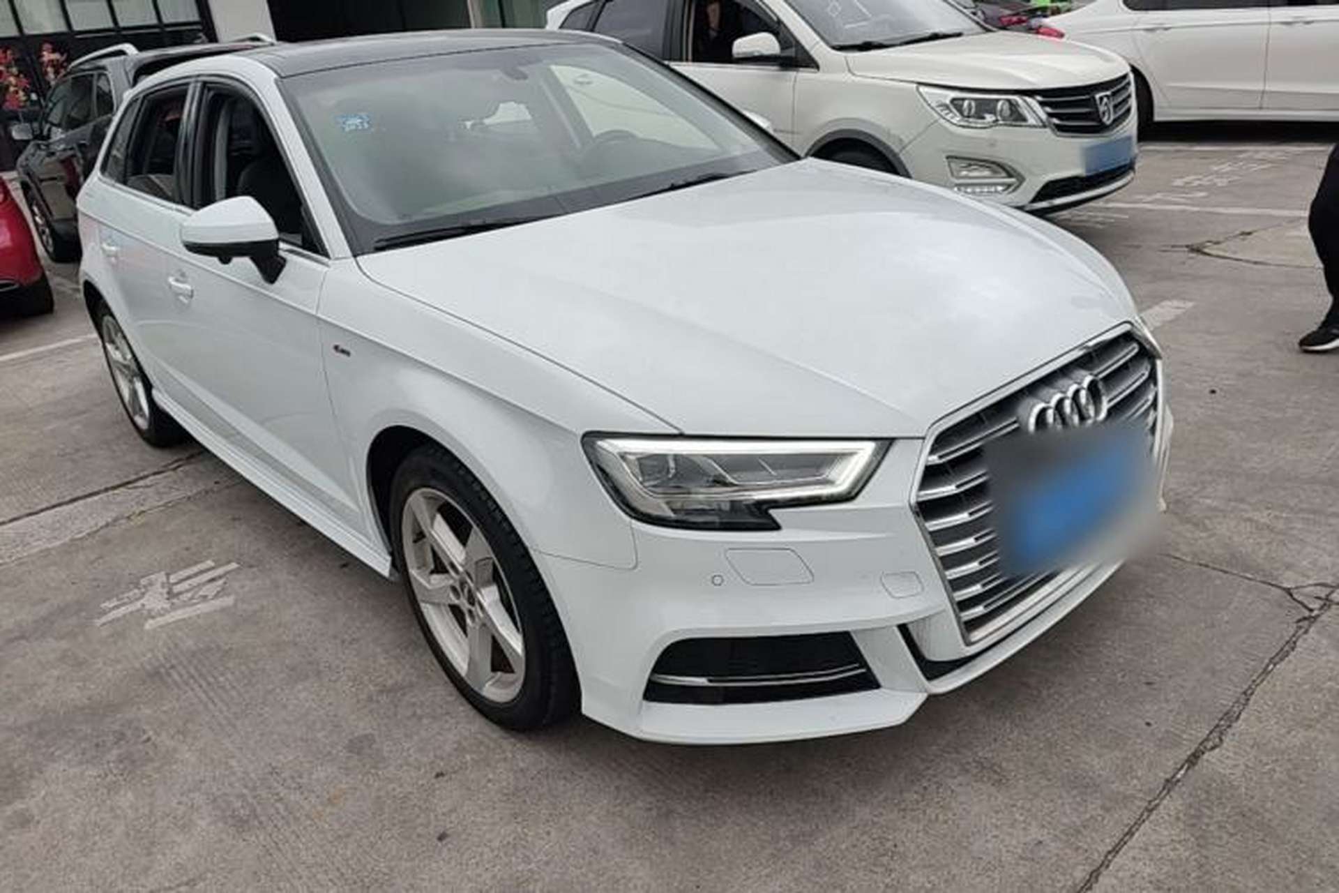 Used Audi A3 2020 Sportback 35 TFSI Fashion Edition China VI Emission Standard Front Right 45 Deg