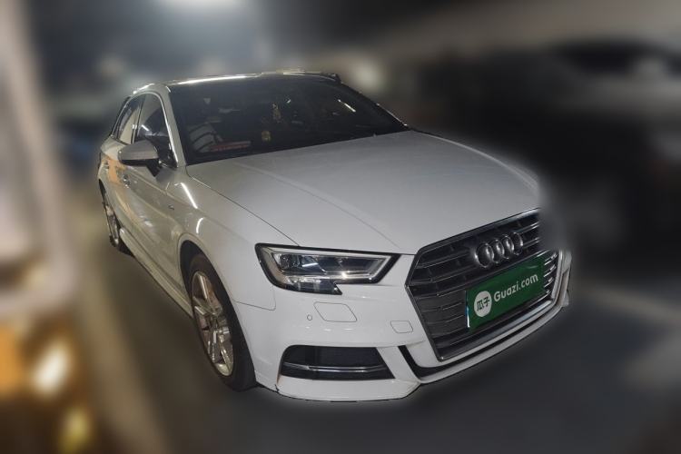 Used Audi A3 2020 Limousine 35 TFSI Fashion Edition China VI Emission Standard Front Right 45 Deg