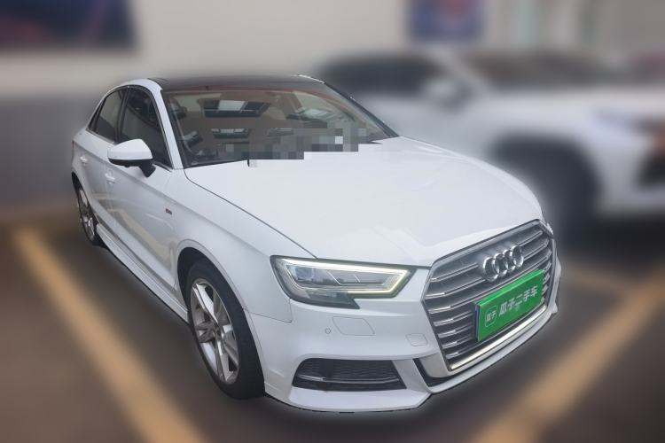 Used Audi A3 2020 Limousine 35 TFSI Fashion Edition China VI Emission Standard Front Right 45 Deg