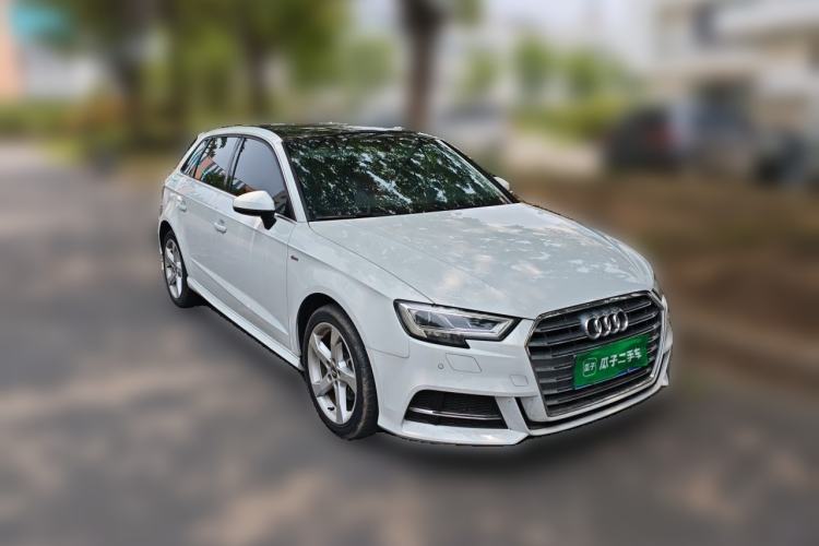 Used Audi A3 2020 Sportback 35 TFSI Fashion Edition China VI Emission Standard Front Right 45 Deg