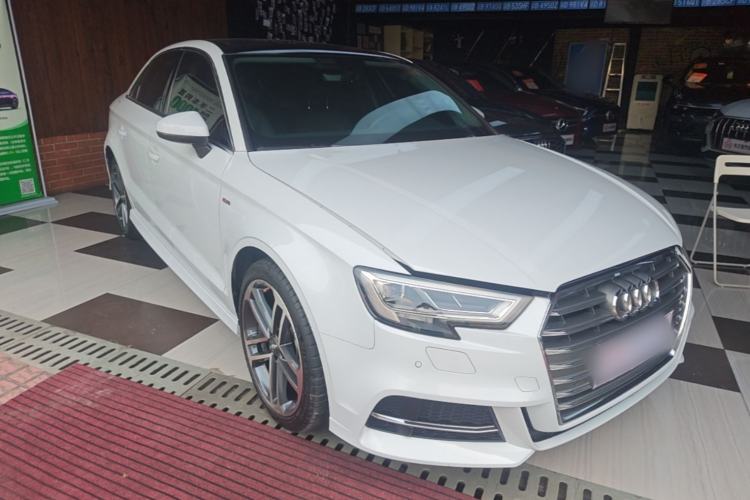 Used Audi A3 2020 Limousine 35 TFSI Fashion Edition China VI Emission Standard Front Right 45 Deg
