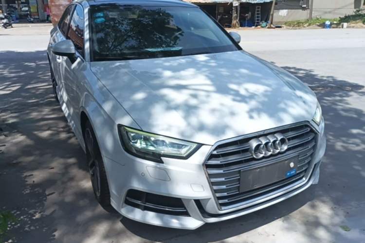 Used Audi A3 2020 Limousine 35 TFSI Sporty Version China VI Front Right 45 Deg