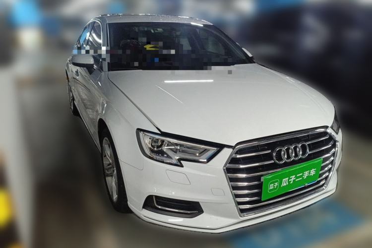 Used Audi A3 2020 Limousine 35 TFSI Ambition China VI Front Right 45 Deg
