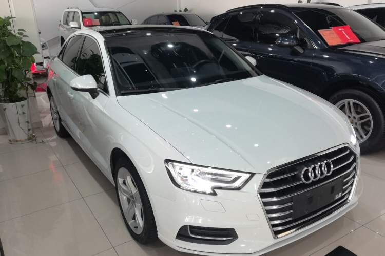 Used Audi A3 2020 Restyled Limousine 35 TFSI Ambition Version China VI Front Right 45 Deg