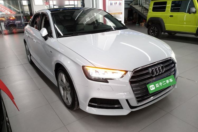 Used Audi A3 2020 Limousine 35 TFSI Fashion Edition China VI Emission Standard Front Right 45 Deg