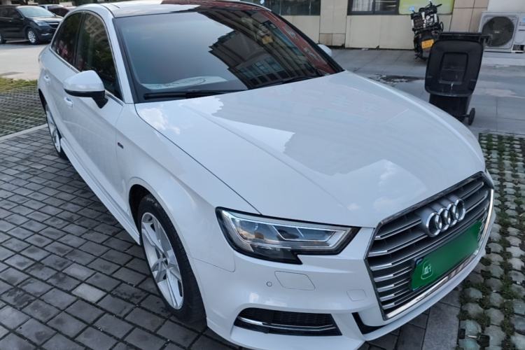 Used Audi A3 2020 Limousine 35 TFSI Fashion Edition China VI Emission Standard Front Right 45 Deg