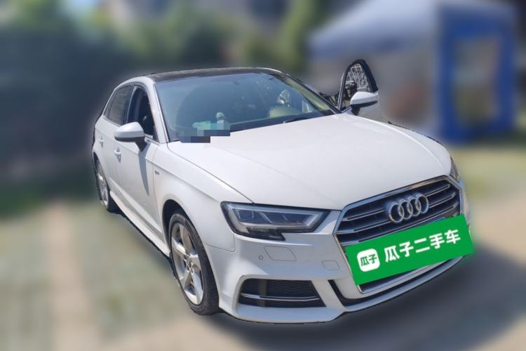 Used Audi A3 2020 Sportback 35 TFSI Fashion Edition China VI Emission Standard Front Right 45 Deg