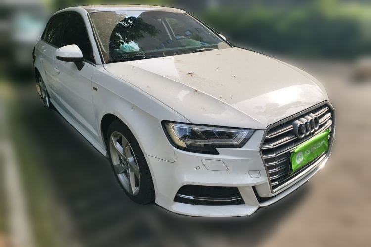 Used Audi A3 2020 Sportback 35 TFSI Fashion Edition China VI Emission Standard Front Right 45 Deg