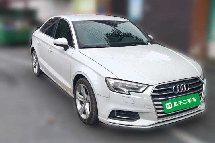 Used Audi A3 2020 Sportback 35 TFSI Ambition China VI Front Right 45 Deg