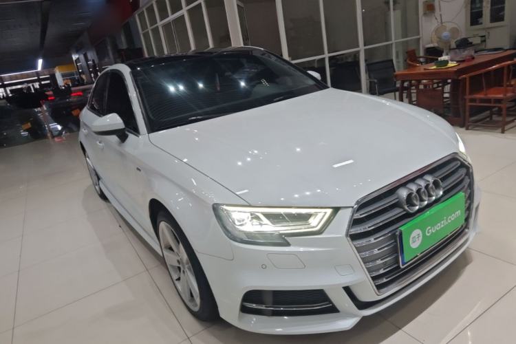 Used Audi A3 2020 Limousine 35 TFSI Fashion Edition China VI Emission Standard Front Right 45 Deg