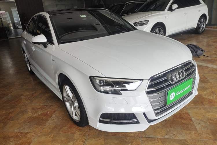 Used Audi A3 2020 Limousine 35 TFSI Fashion Edition China VI Emission Standard Front Right 45 Deg