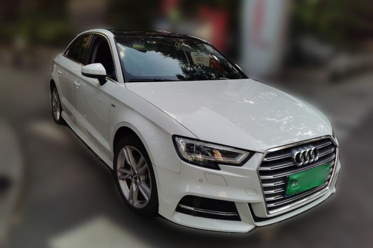 Used Audi A3 2020 Limousine 35 TFSI Fashion Edition China VI Emission Standard Front Right 45 Deg