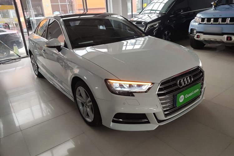 Used Audi A3 2020 Limousine 35 TFSI Fashion Edition China VI Emission Standard Front Right 45 Deg