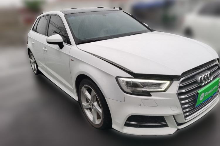 Used Audi A3 2020 Sportback 35 TFSI Fashion Edition China VI Emission Standard Front Right 45 Deg