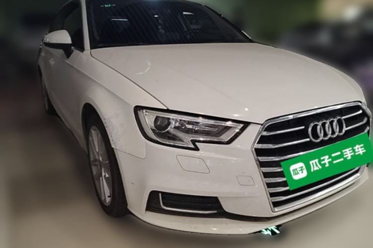 Used Audi A3 2020 Restyled Sportback 35 TFSI Entry-Level China VI Emission Standard Front Right 45 Deg