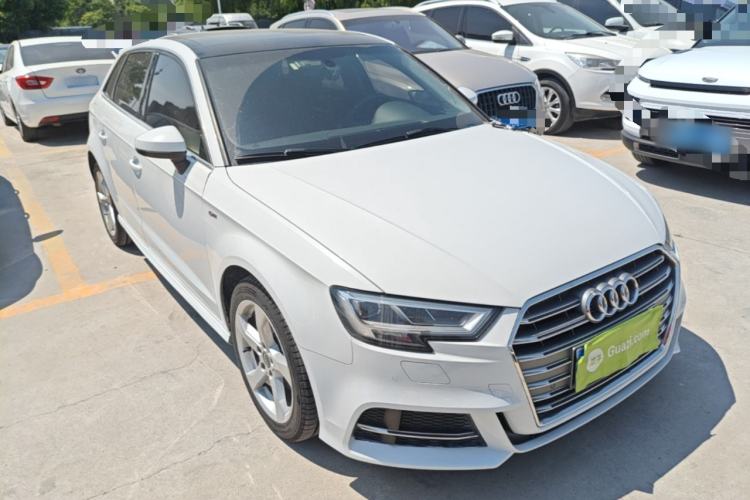 Used Audi A3 2020 Sportback 35 TFSI Fashion Edition China VI Emission Standard Front Right 45 Deg