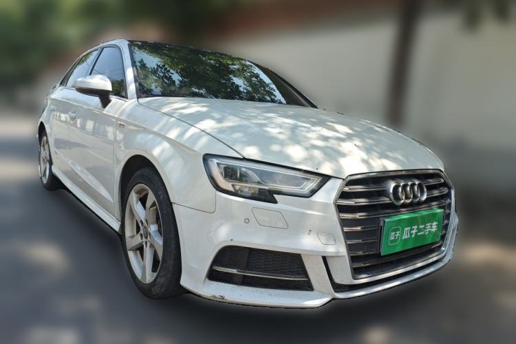 Used Audi A3 2020 Sportback 35 TFSI Fashion Edition China VI Emission Standard Front Right 45 Deg