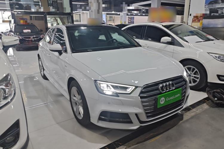 Used Audi A3 2020 Limousine 35 TFSI Fashion Edition China VI Emission Standard Front Right 45 Deg