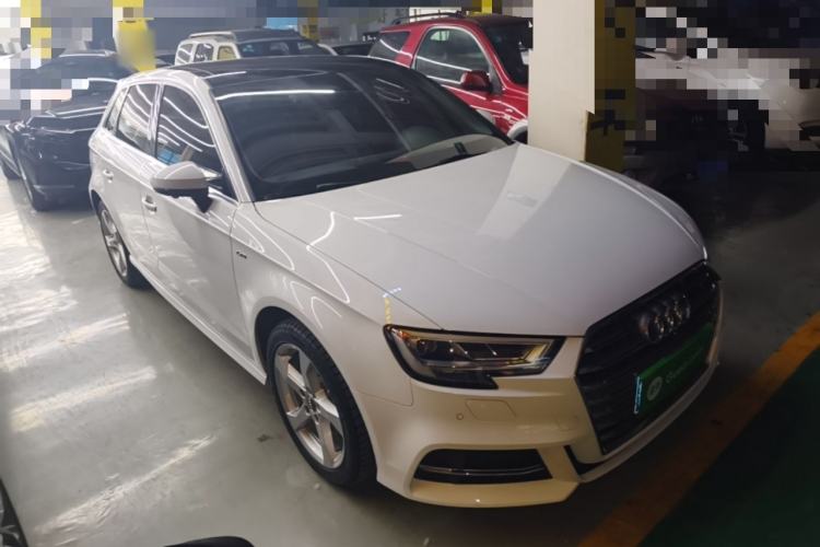 Used Audi A3 2020 Sportback 35 TFSI Fashion Edition China VI Emission Standard Front Right 45 Deg