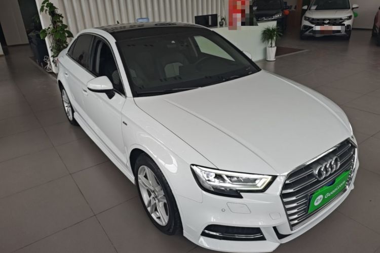 Used Audi A3 2020 Limousine 35 TFSI Fashion Edition China VI Emission Standard Front Right 45 Deg