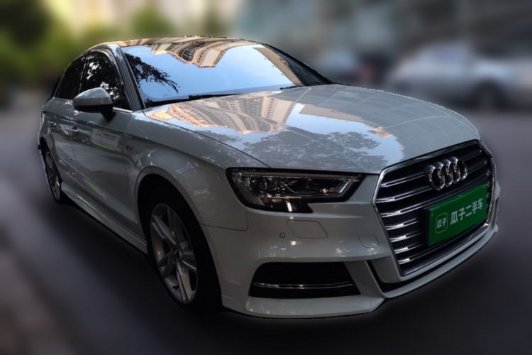 Used Audi A3 2020 Limousine 35 TFSI Fashion Edition China VI Emission Standard Front Right 45 Deg