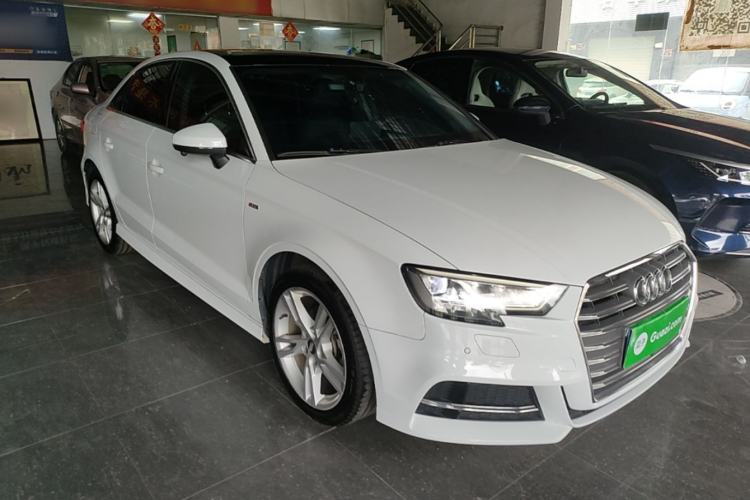 Used Audi A3 2020 Limousine 35 TFSI Fashion Edition China VI Emission Standard Front Right 45 Deg