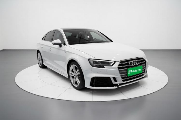 Used Audi A3 2020 Limousine 35 TFSI Fashion Edition China VI Emission Standard Front Right 45 Deg