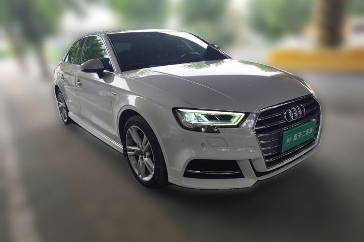 Used Audi A3 2020 Limousine 35 TFSI Fashion Edition China VI Emission Standard Front Right 45 Deg