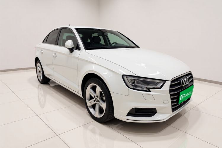 Used Audi A3 2020 Limousine 35 TFSI Ambition China VI Front Right 45 Deg