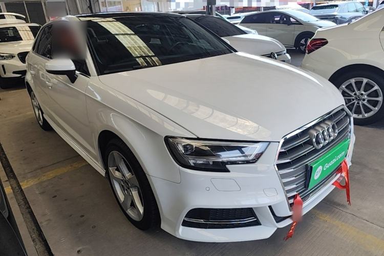 Used Audi A3 2020 Sportback 35 TFSI Fashion Edition China VI Emission Standard Front Right 45 Deg