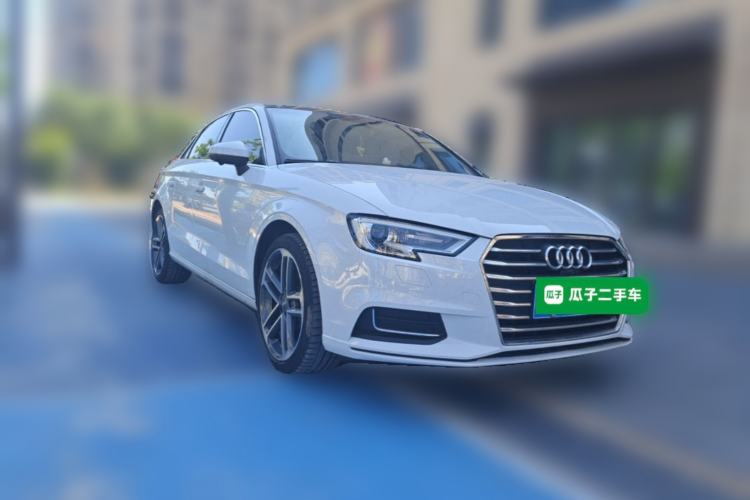 Used Audi A3 2020 Limousine 35 TFSI Style Edition China VI Emission Standard Front Right 45 Deg