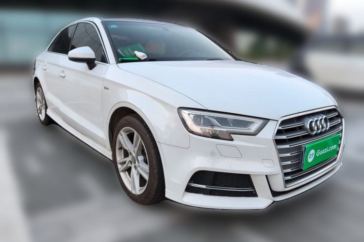 Used Audi A3 2020 Limousine 35 TFSI Fashion Edition China VI Emission Standard Front Right 45 Deg