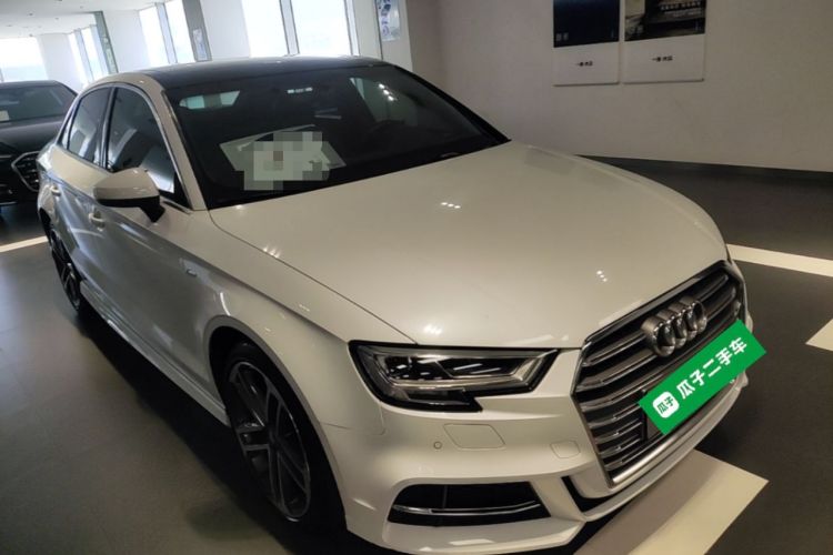 Used Audi A3 2020 Limousine 35 TFSI Sporty Version China VI Front Right 45 Deg