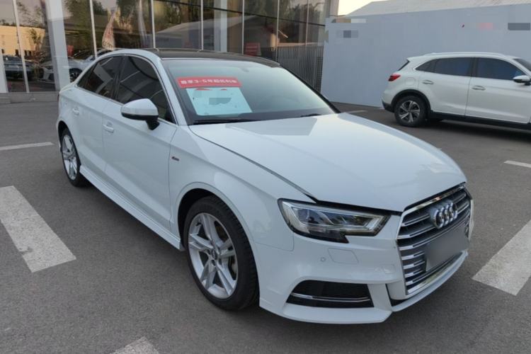 Used Audi A3 2020 Limousine 35 TFSI Fashion Edition China VI Emission Standard Front Right 45 Deg