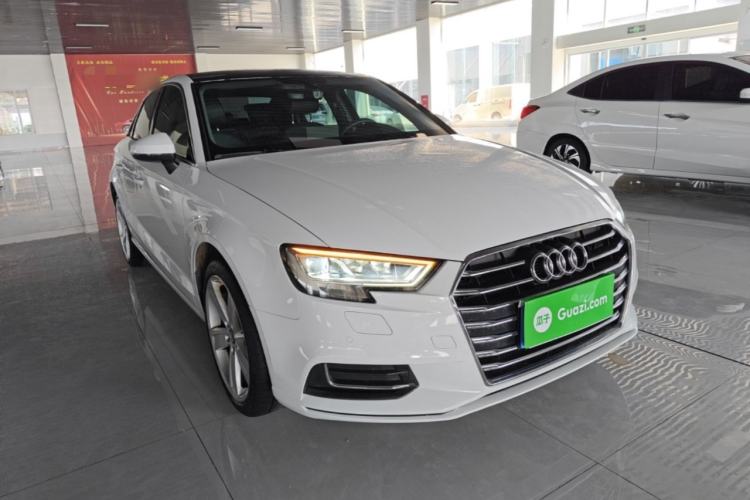 Used Audi A3 2020 Limousine 35 TFSI Style Edition China VI Emission Standard Front Right 45 Deg