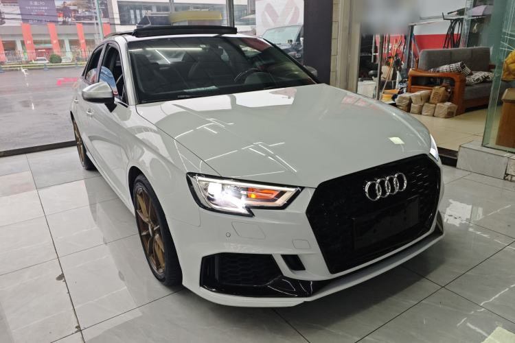 Used Audi A3 2020 Restyled Limousine 35 TFSI Ambition Version China VI Front Right 45 Deg