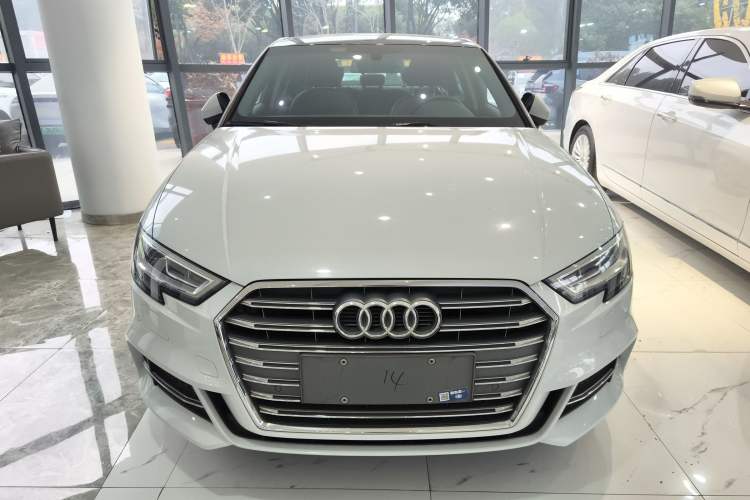 Used Audi A3 2020 Limousine 35 TFSI Fashion Edition China VI Emission Standard Front