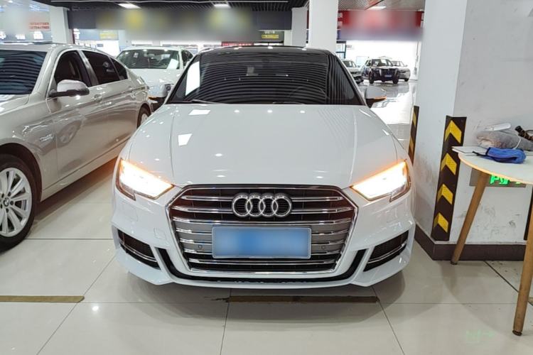 Used Audi A3 2020 Limousine 35 TFSI Fashion Edition China VI Emission Standard Front