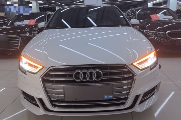 Used Audi A3 2020 Limousine 35 TFSI Fashion Edition China VI Emission Standard Front