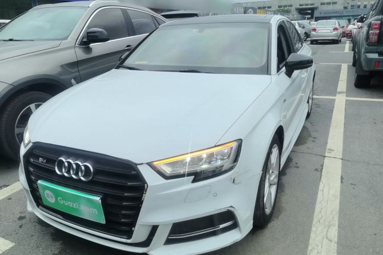 Used Audi A3 2020 Limousine 35 TFSI Fashion Edition China VI Emission Standard Front