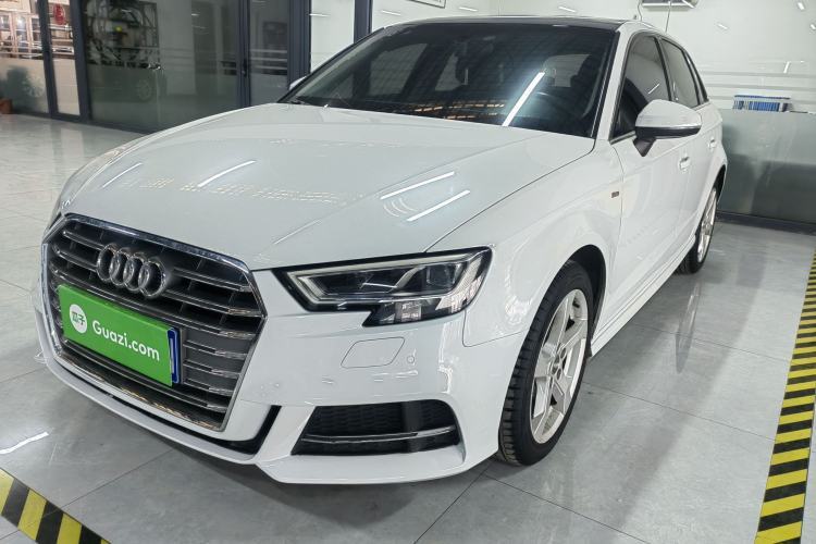 Used Audi A3 2020 Sportback 35 TFSI Fashion Edition China VI Emission Standard Guazi used car, China used car export, Used car for sale, Used  cars, Cheapest cars for sale